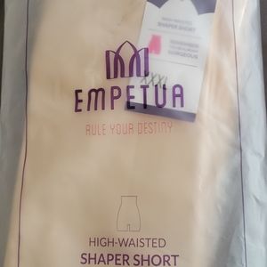 NWT Empetua® All Day Every Day High-Waisted Shaper Shorts